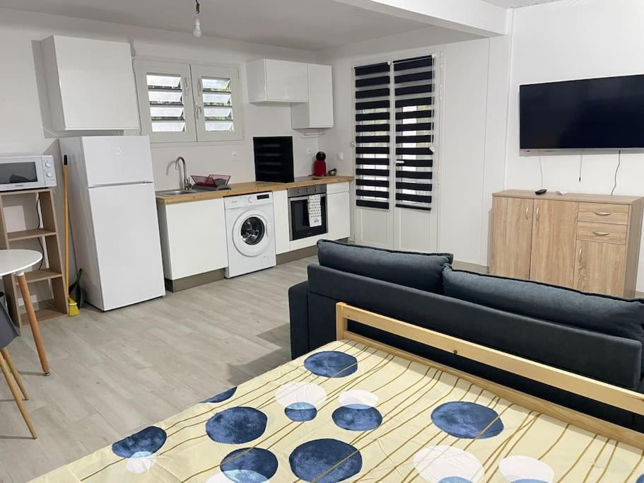 Studio Cosy Et Lumineux Fort-de-France Bagian luar foto